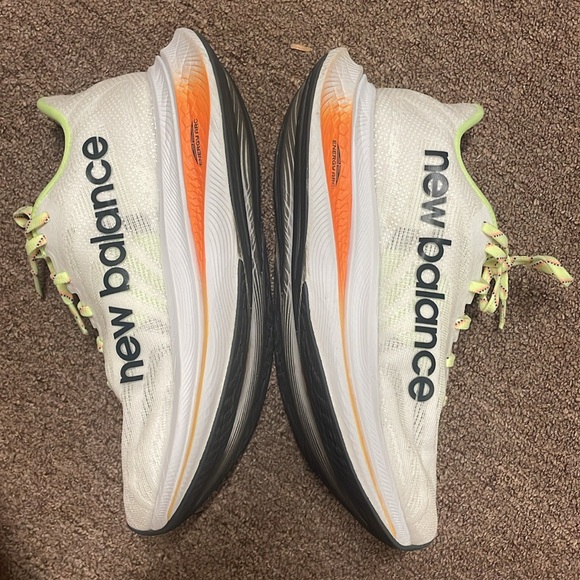 New Balance SuperComp Trainer v2 - Picture 3 of 4